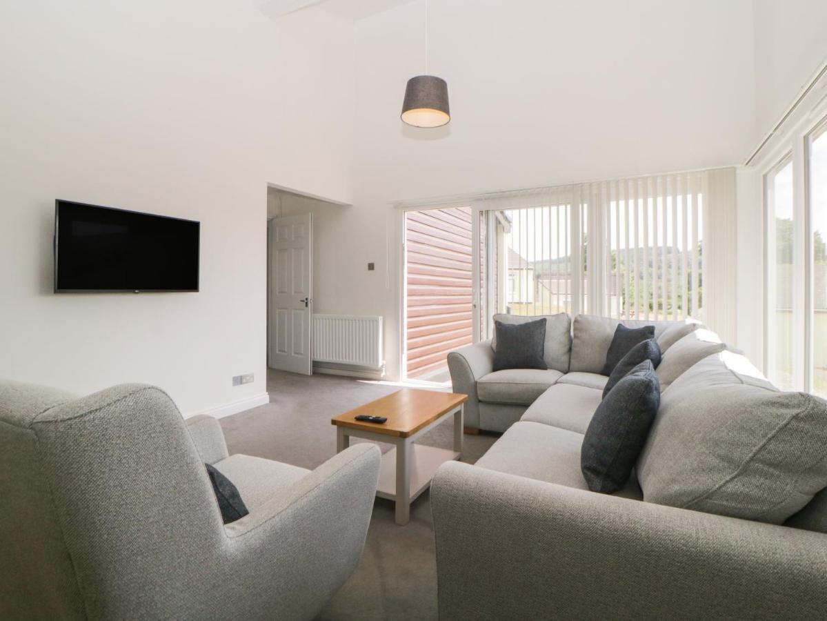 Harcombe House Bungalow 8 Нютън Абът Екстериор снимка